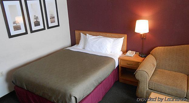 Moose Lake Lodge & Suites 외부 사진