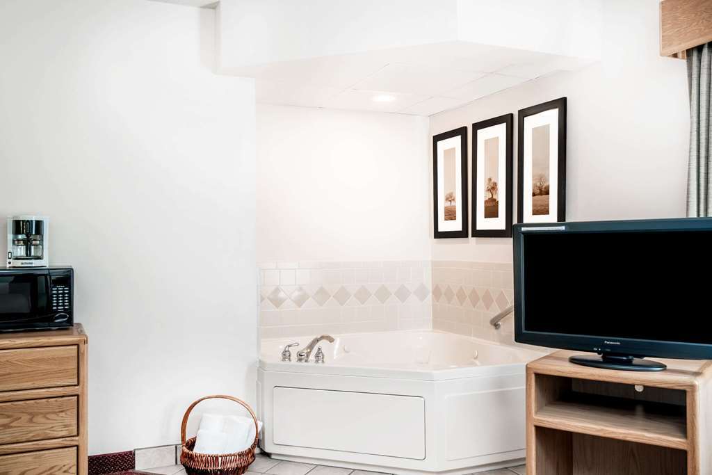 Moose Lake Lodge & Suites 객실 사진